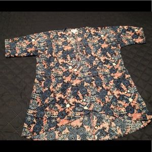 LuLaRoe children’s kimono- Bianka